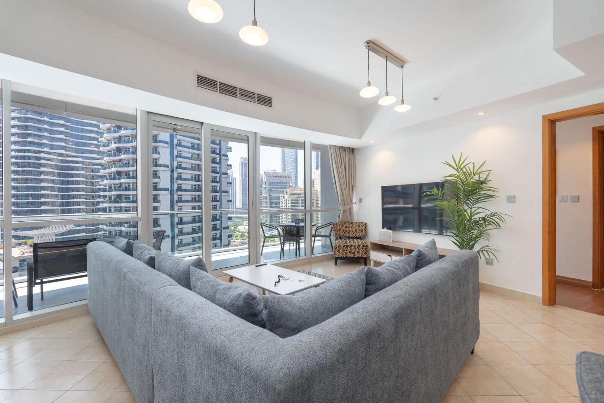 Cozy 3br With View In Marina! Appartement